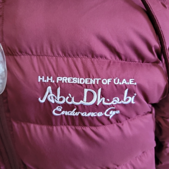 Men's LightWeight Puffer Jacket, Maroon, UAE President Abu Dhabi Endurance Cup - Picture 3 of 6